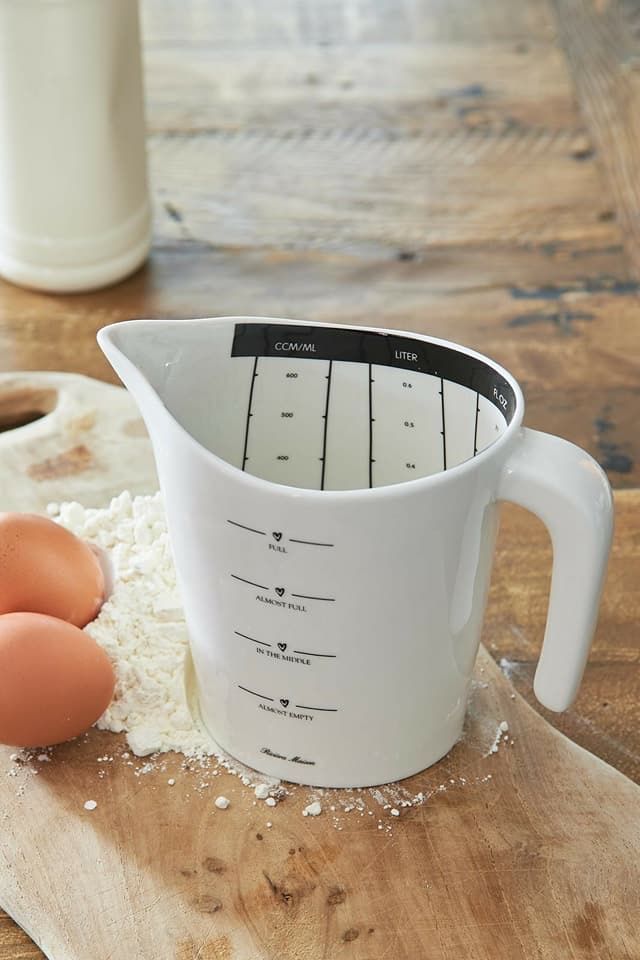 Measure Line Mixing Jug